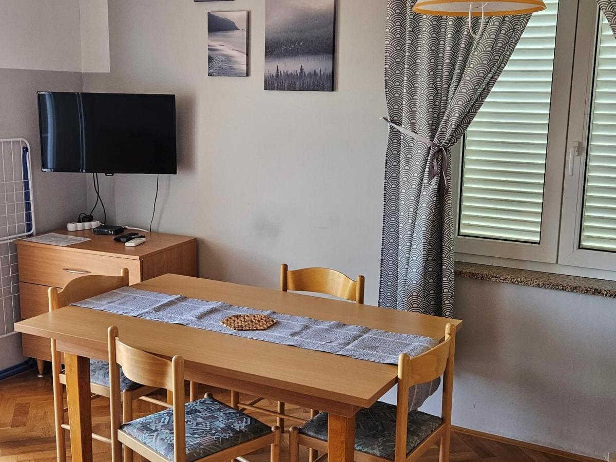 Apartments Trojak バスカ エクステリア 写真